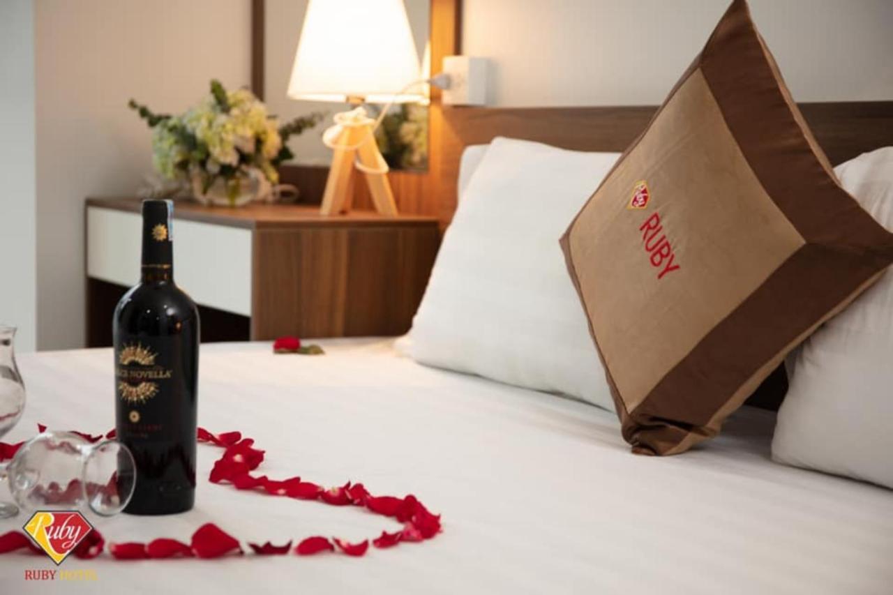 Ruby Hotel Cat Ba Dong Khe Sau エクステリア 写真