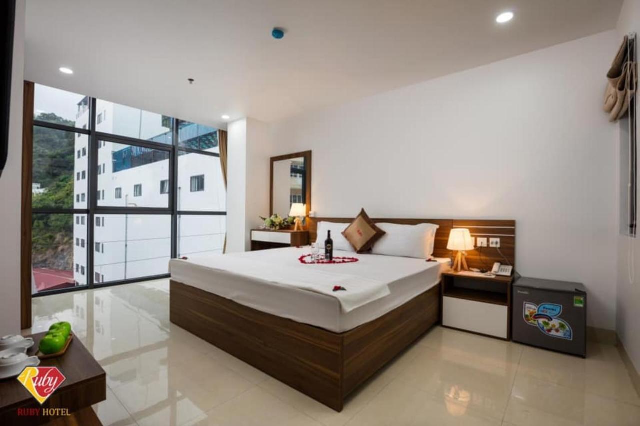 Ruby Hotel Cat Ba Dong Khe Sau エクステリア 写真