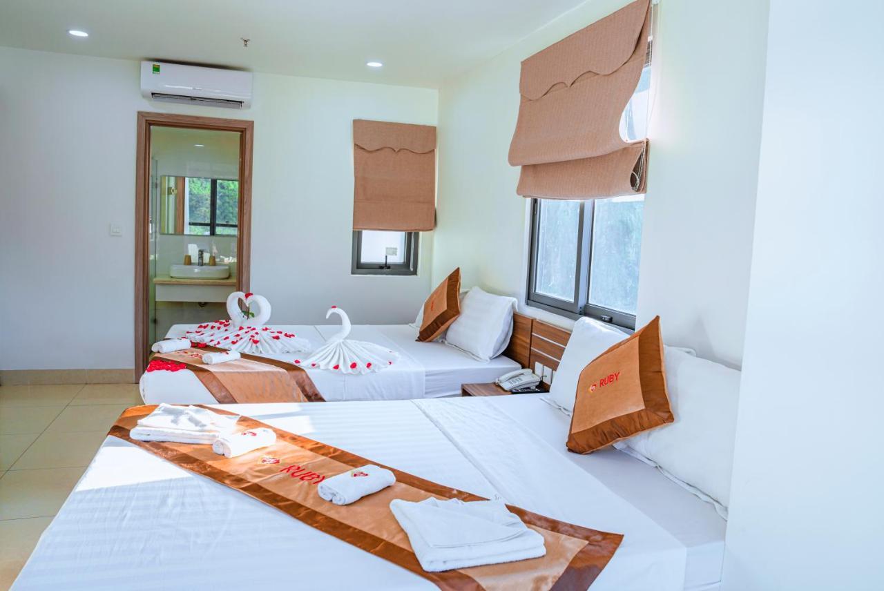 Ruby Hotel Cat Ba Dong Khe Sau エクステリア 写真